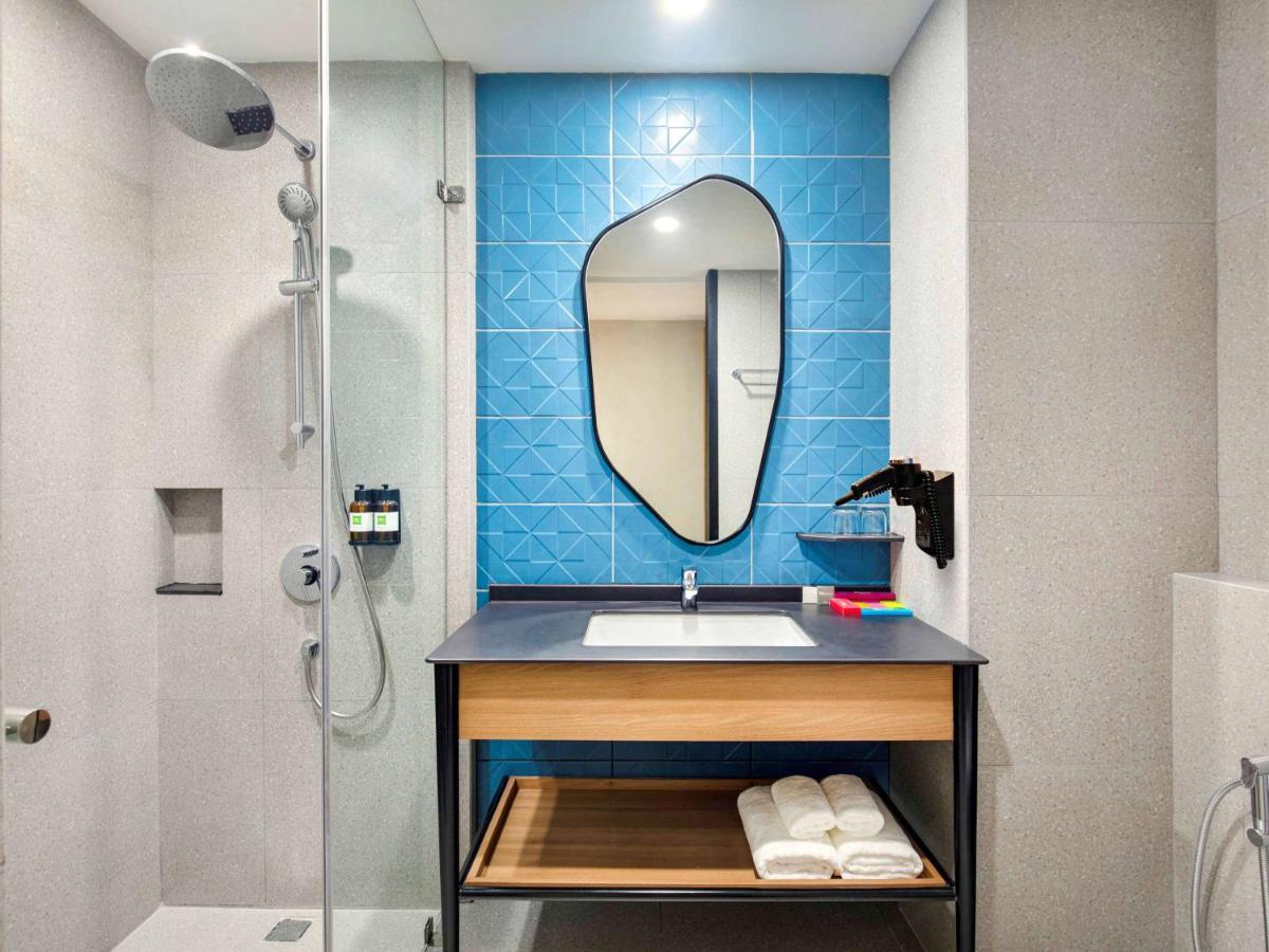 Ibis Styles Semarang Simpang Lima Hotel Exterior photo