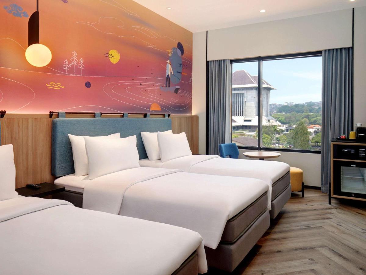 Ibis Styles Semarang Simpang Lima Hotel Exterior photo